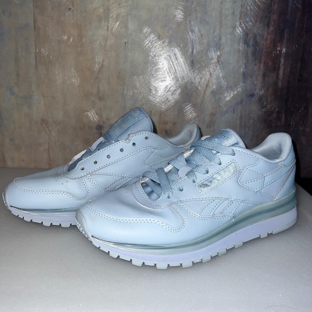 Reebok Classic Leather SP Women Size 6 Light Blue Excellent ID4787 Sneakers